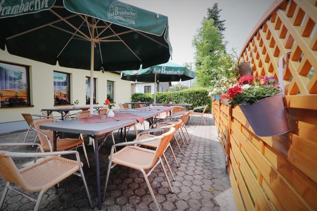 Hotel "Zum Einsiedler" Deutschneudorf Kültér fotó